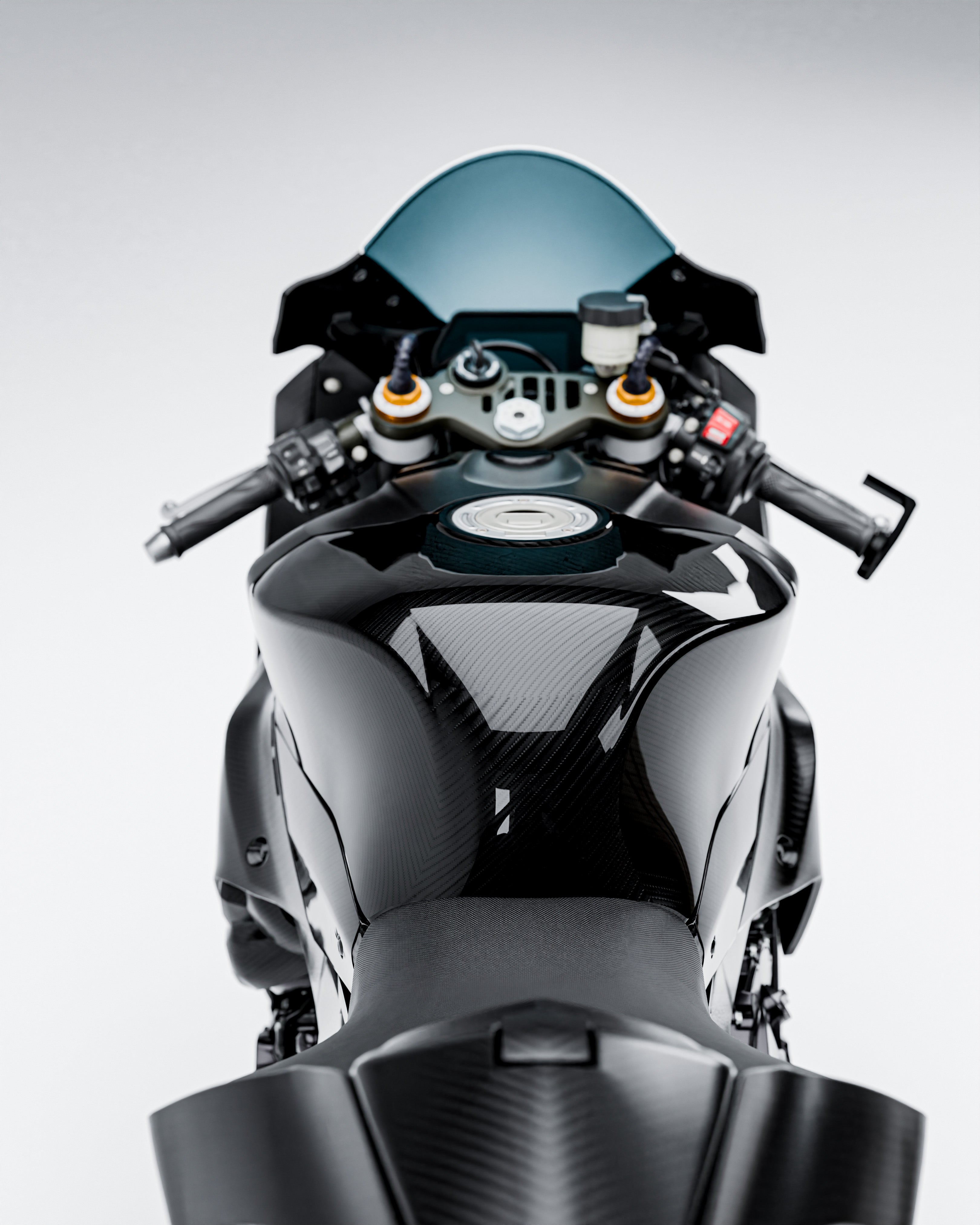 Yamaha R1 (2020+) – RBM Carbon Fiber Tank Cover